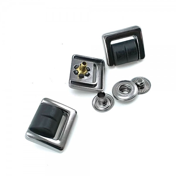 17 x 20 mm Plastic and Metal Snap Button CPC 1