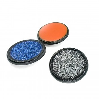 26 mm - 42 L  Enamel Coat and Coat Button Silvery Enamel E 1313