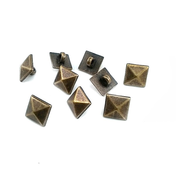 10.2 mm - 16 size Pyramid Design Footed Button E 1393