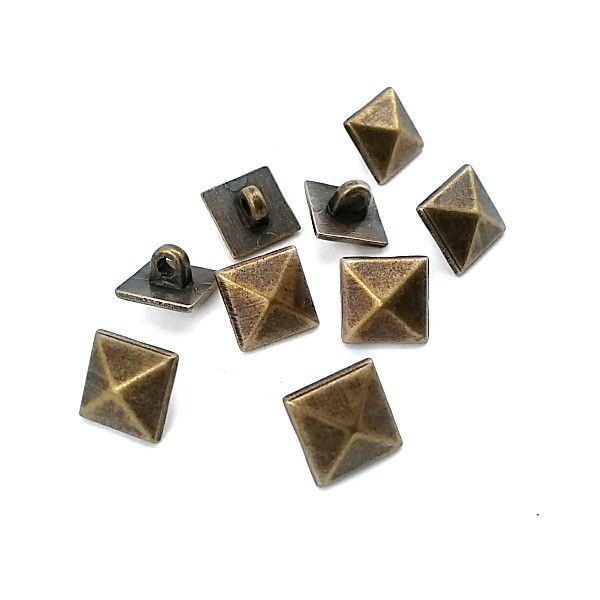 10.2 mm - 16 size Pyramid Design Footed Button E 1393