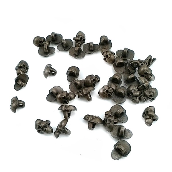 11.4 x 7.8mm Shank Button Skull Shaped E 1465