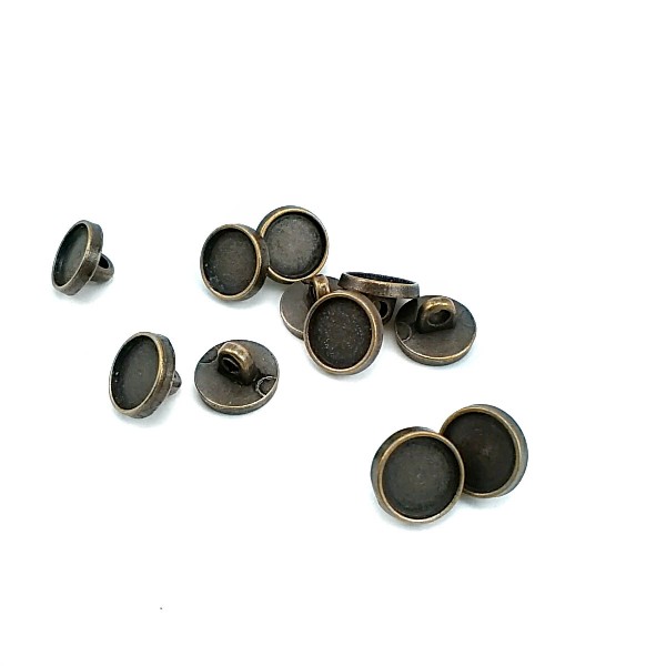 11 mm - 17 L Enamel Metal Shank Button E 147