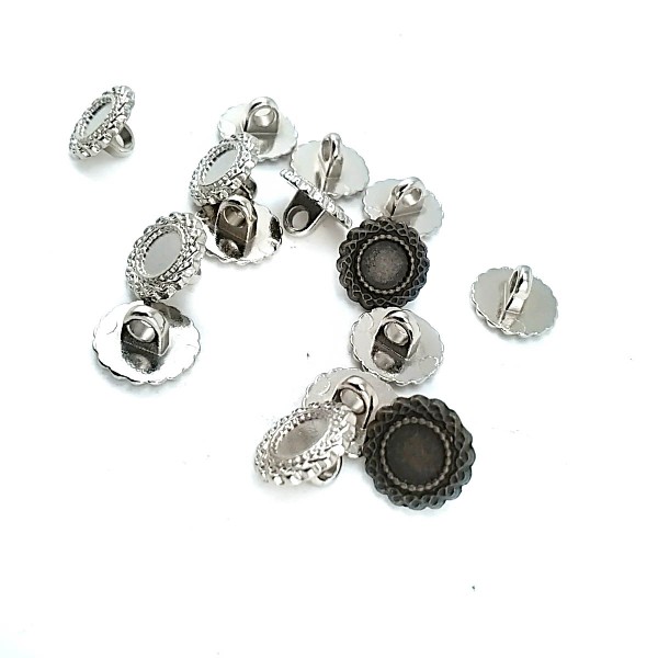 11.5 mm - 18 L  Enamel Women's Blouse and Dress Button E 1658