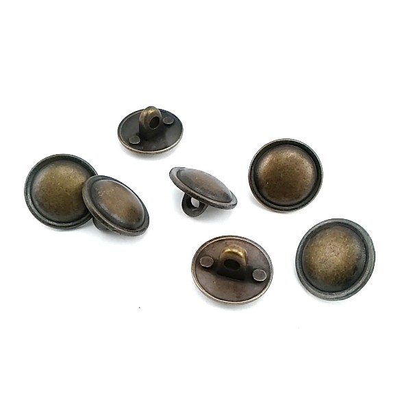 15 mm - 24 L  Curved Metal Shank Button E 307