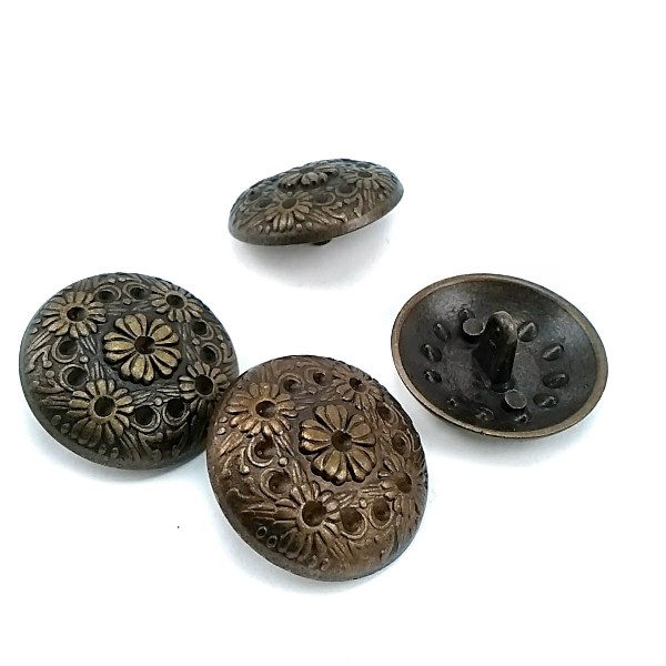 28 mm - 44 L Stone and Flower Patterned Metal Shank Button  E 398