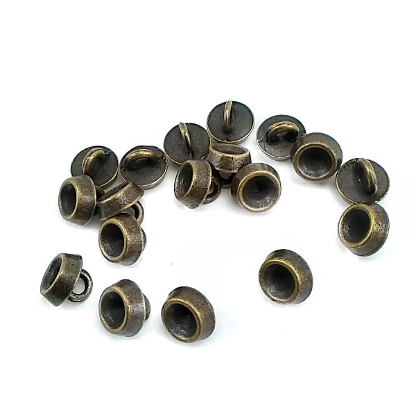 Dört delikli dikme metal düğme 25 mm E 460