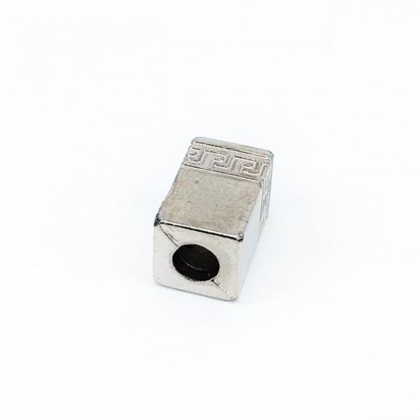 Metal bağucu dikdörtgen şekil çap 8 mm boy 13 mm E 1341