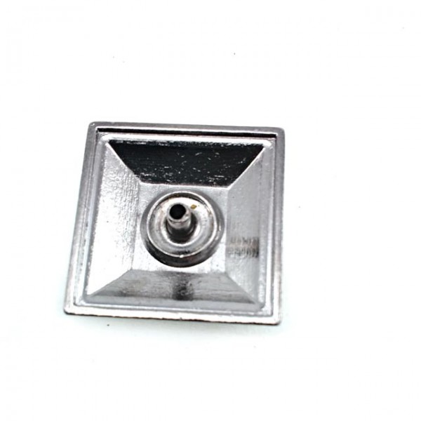 25 x 25 mm Square Snap Fasteners Button with Pyramid Design B 76