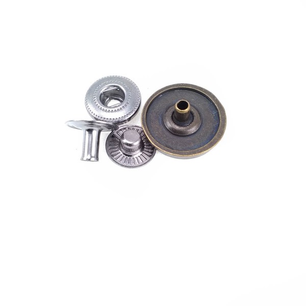 17 mm - 27 L Enameled Snap Fasteners Button E 1593