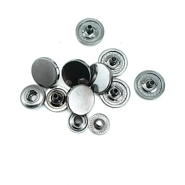 15 mm - 24 L Flat Coin Shape Snap Button E 1718