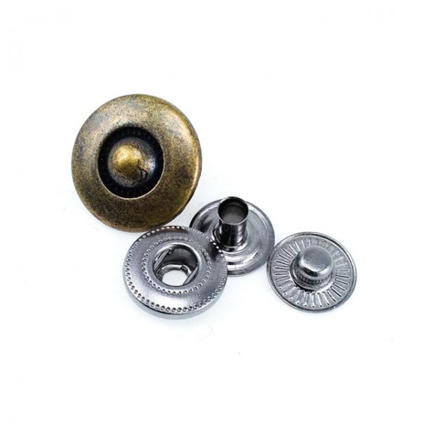 17 mm - 28 L  Metal Snap fasteners Button E 557