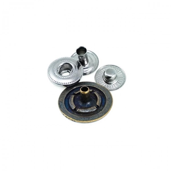 Metal Çıtçıt düğme 17 mm - 28 boy E 557