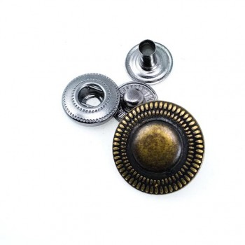 18 mm - 28 L Sunflower Pattern Zamak Snap Button E 607