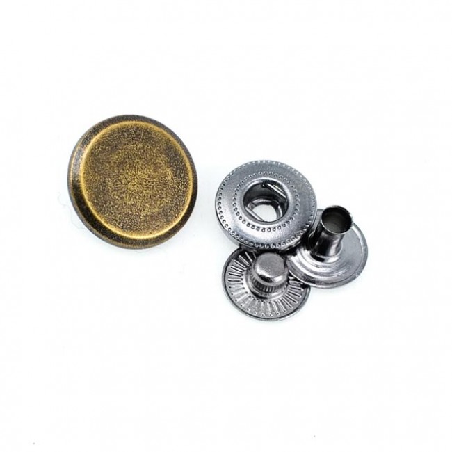 Metal Sade çıtçıt düğme 15 mm - 24 boy E 624 Metal Sade çıtçıt düğme 15 mm - 24 boy E 624