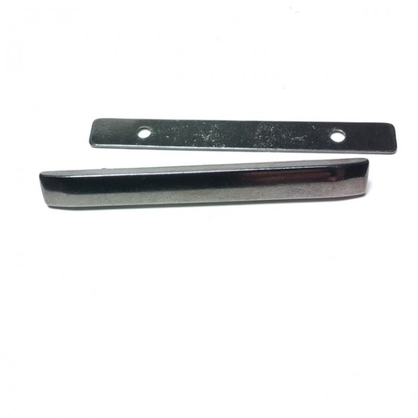 Çanta aksesuarı zamak metal 60 x 7 mm E 1835