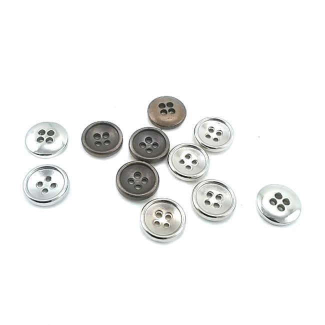 12 mm - 20 boy Sade Dört Delikli Metal Düğme E 1194 12 mm - 20 boy Sade Dört Delikli Metal Düğme E 1194