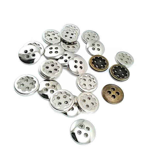 Metal button post four holes 15 mm - size 24 E 1278