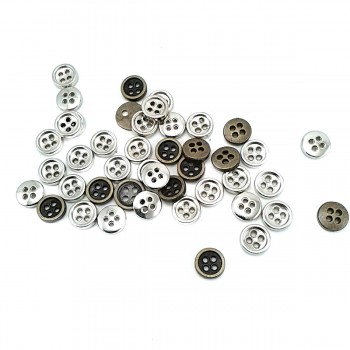 9 mm Square Button with Four Holes E 1324