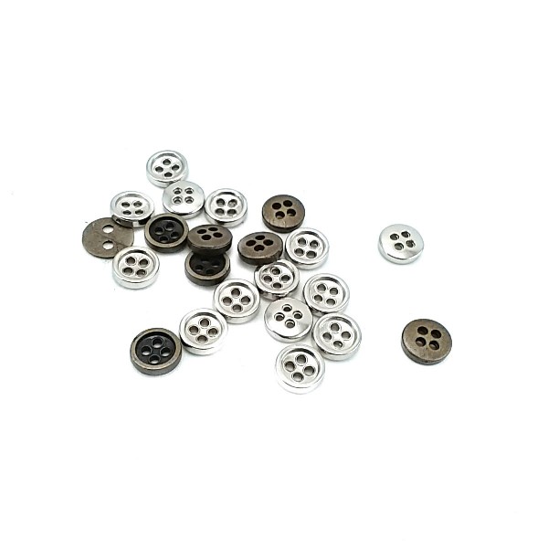 9 mm Square Button with Four Holes E 1324