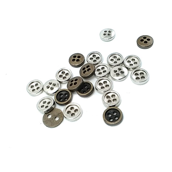 9 mm Square Button with Four Holes E 1324