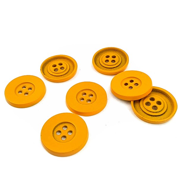 Metal button with four holes 22 mm E 42