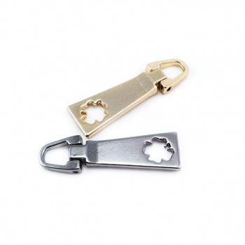 38 mm x 10 mm Zipper Pullers Clover Pattern B 120