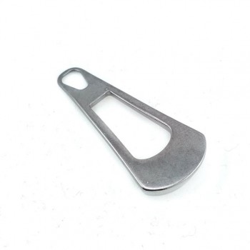 50 mm x 21 mm Metal pullers B 147