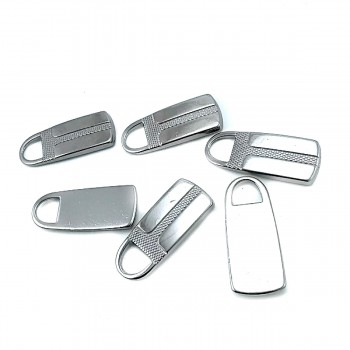 33 mm x 14 mm Zipper Pullers Sporty design E 1583