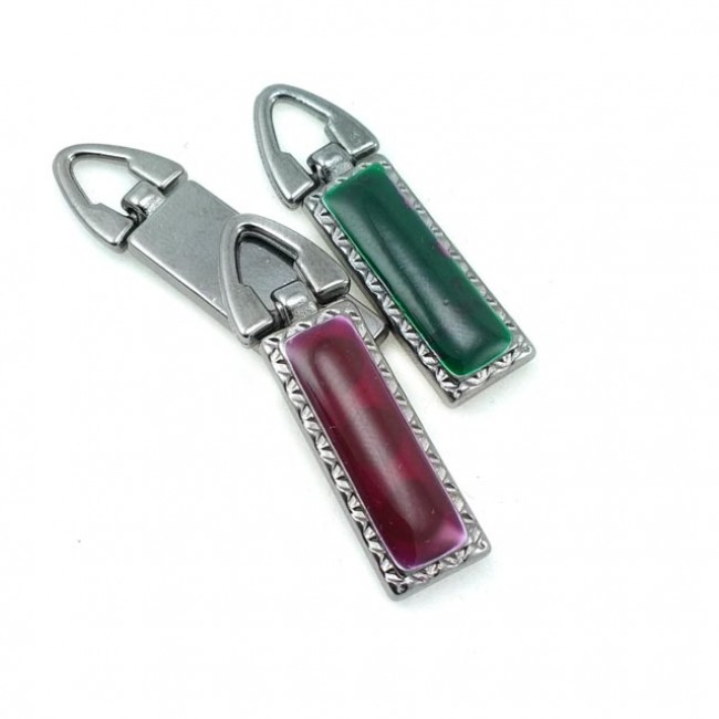Fermuar elciği mine taşlı 37 mm x 8 mm E 527 Fermuar elciği mine taşlı 37 mm x 8 mm E 527