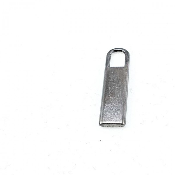 28 mm x 7 mm Simple Zipper Puller E 619