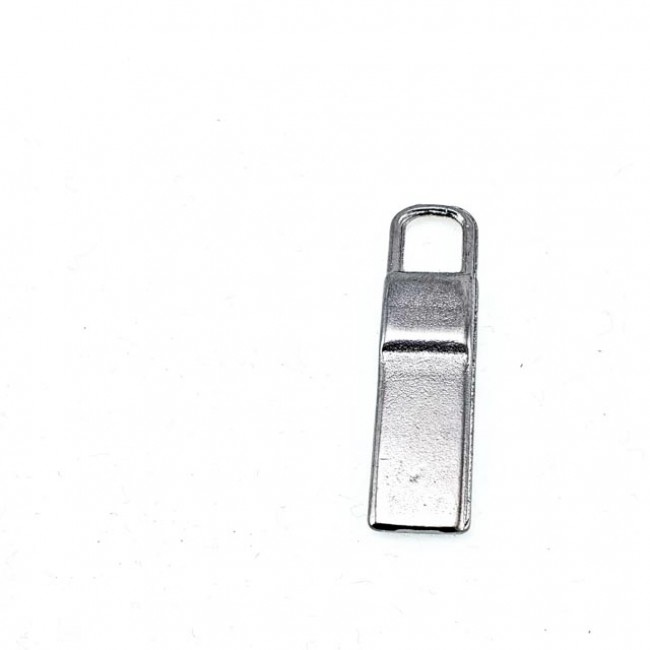 31 mm x 8 mm Klasik Fermuar Elciği E 701 31 mm x 8 mm Klasik Fermuar Elciği E 701