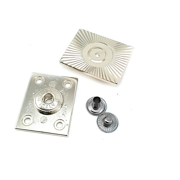 32 x 25  mm Desenli Dikdörtgen Metal Çıtçıt Düğme EK 1701
