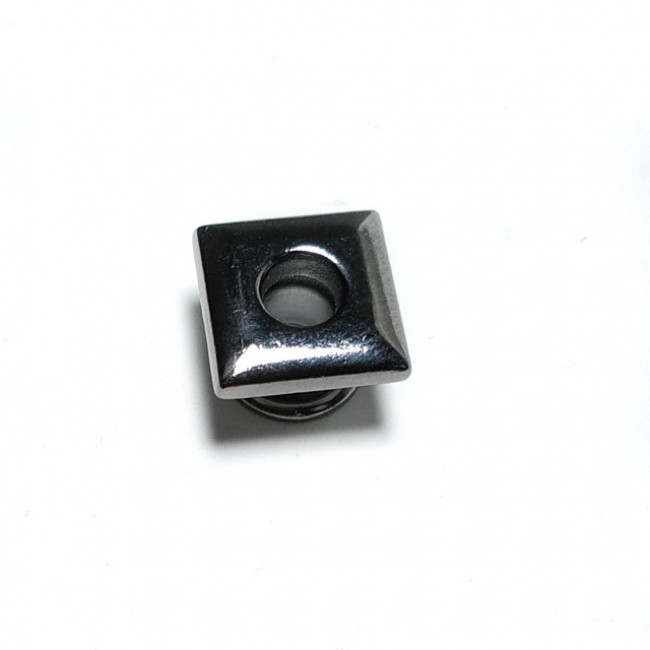 Metal Kuşgözü küçük kare şekil 11 x 11 mm E 2050 Metal Kuşgözü küçük kare şekil 11 x 11 mm E 2050