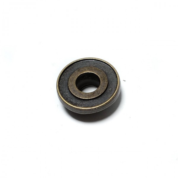 Metal eyelet oval diameter 22 mm E 636