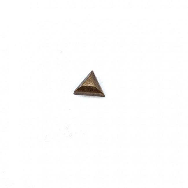 Perçin - rivet üçgen prizma 6 mm kalınlık 6 mm E 1159 Perçin - rivet üçgen prizma 6 mm kalınlık 6 mm E 1159
