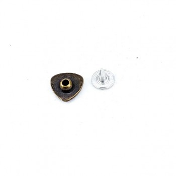 Rivet stylish shield shape 12x12 mm E 1212