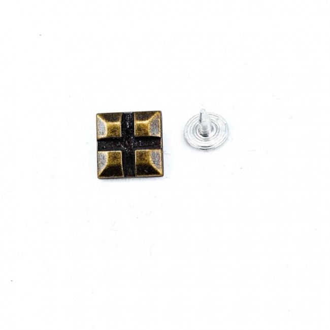 Perçin 3 boyutlu küp desenli 13x13 mm E 1219 Perçin 3 boyutlu küp desenli 13x13 mm E 1219