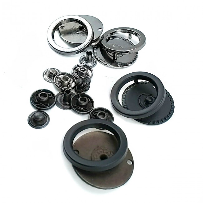 Halka Şekil 28 mm Çıtçıt Düğme Е 1095 Halka Şekil 28 mm Çıtçıt Düğme Е 1095
