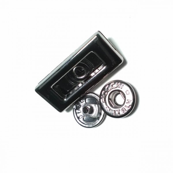 Metal snap button with rectangular shape 20 x 13 mm ç 1690