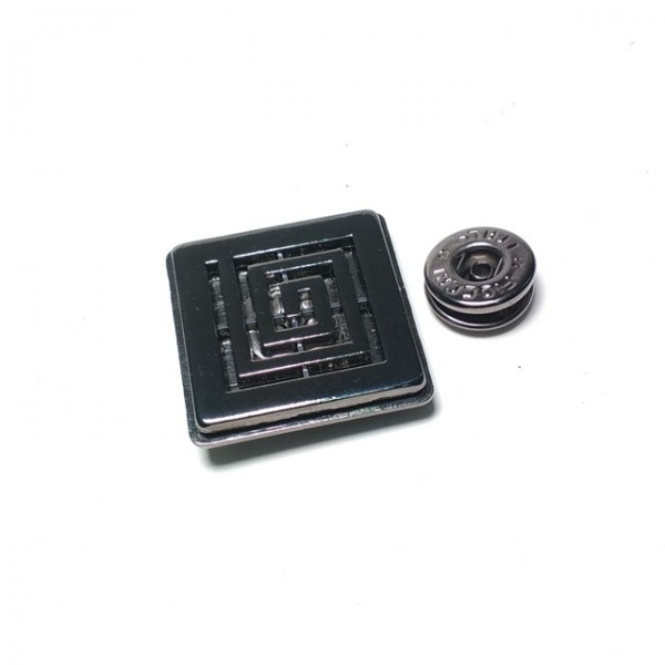 Kare çift parça çıtçıt düğme 30 x 30 mm Е 1757