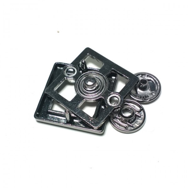 Eyelet Two-piece square snap button 24 x 24 mm E 1881