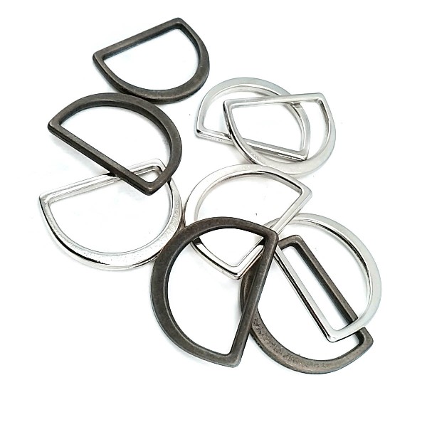 26 mm Classic Metal D Buckle E 766