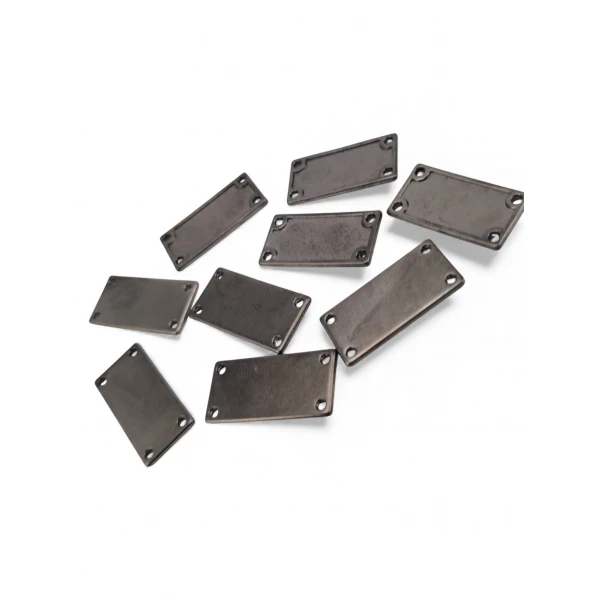 4 Hole Metal Plate – Label Connection Plate 22 mm x 11 mm E 1745