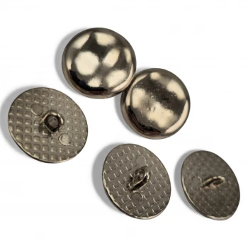 slightly wavy shiny Footed Button, Jacket Button 20 mm - 32 size E 1966