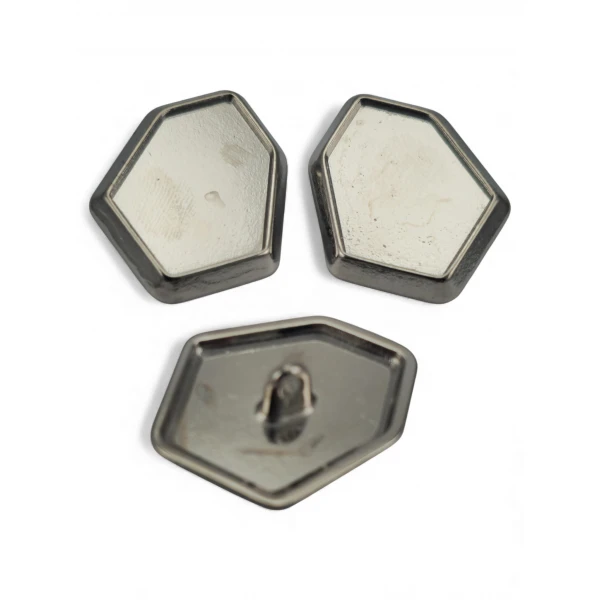 Footed button Pentagonal Shaped Jacket Button 28 mm x 22 mm - 44 size E 2139