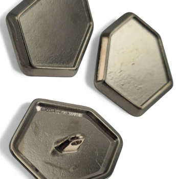 Footed button Pentagonal Shaped Jacket Button 28 mm x 22 mm - 44 size E 2139