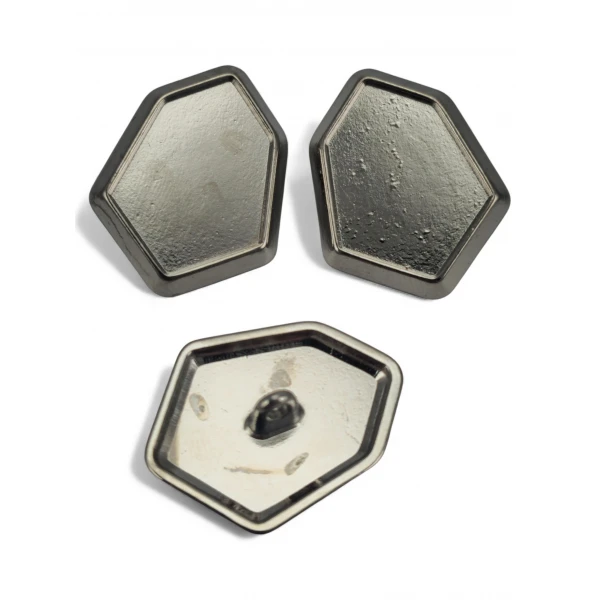 Footed button Pentagonal Shaped Jacket Button 28 mm x 22 mm - 44 size E 2139