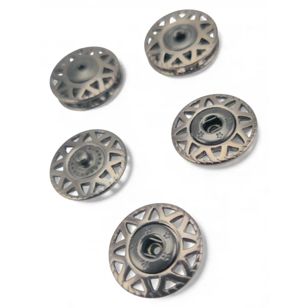 Snap Fastener Star Pattern 20 mm 32 L E 2227
