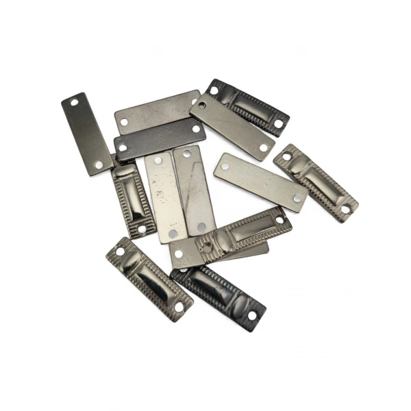 Serrated Frame Metal Connection Plate – 2 Hole Metal Plate 21.5 mm x 6.4 mm E 2292