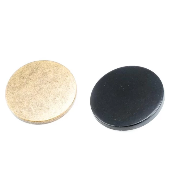 Sade Metal Ayaklı Düğme 33 mm - 53 boy E 1138 Sade Metal Ayaklı Düğme 33 mm - 53 boy E 1138